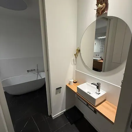 Luxury Island * Warszawa